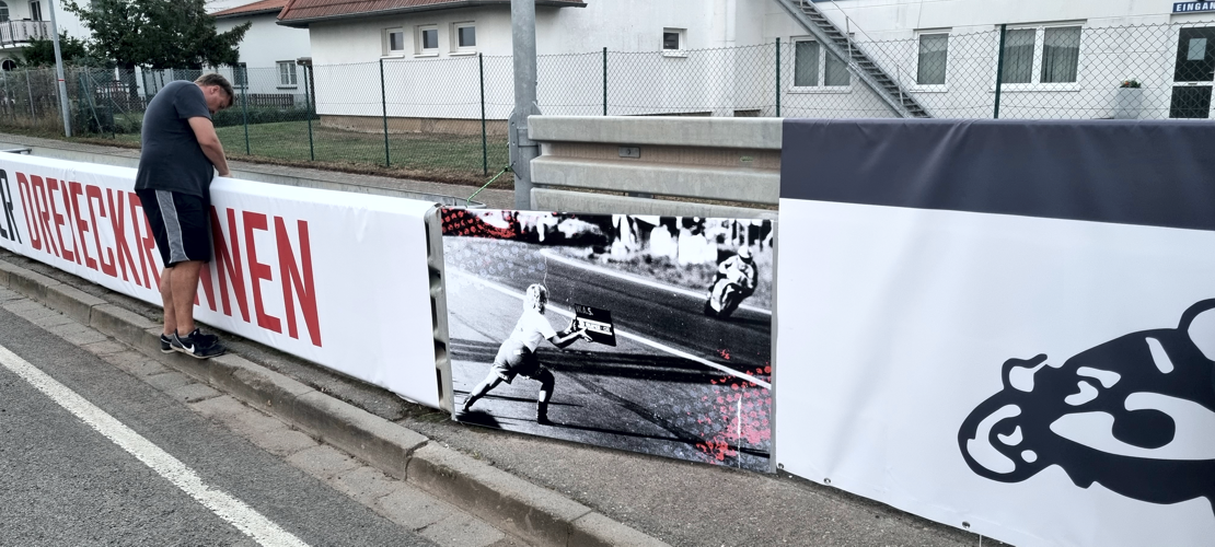 Bandenwerbung Start/Ziel